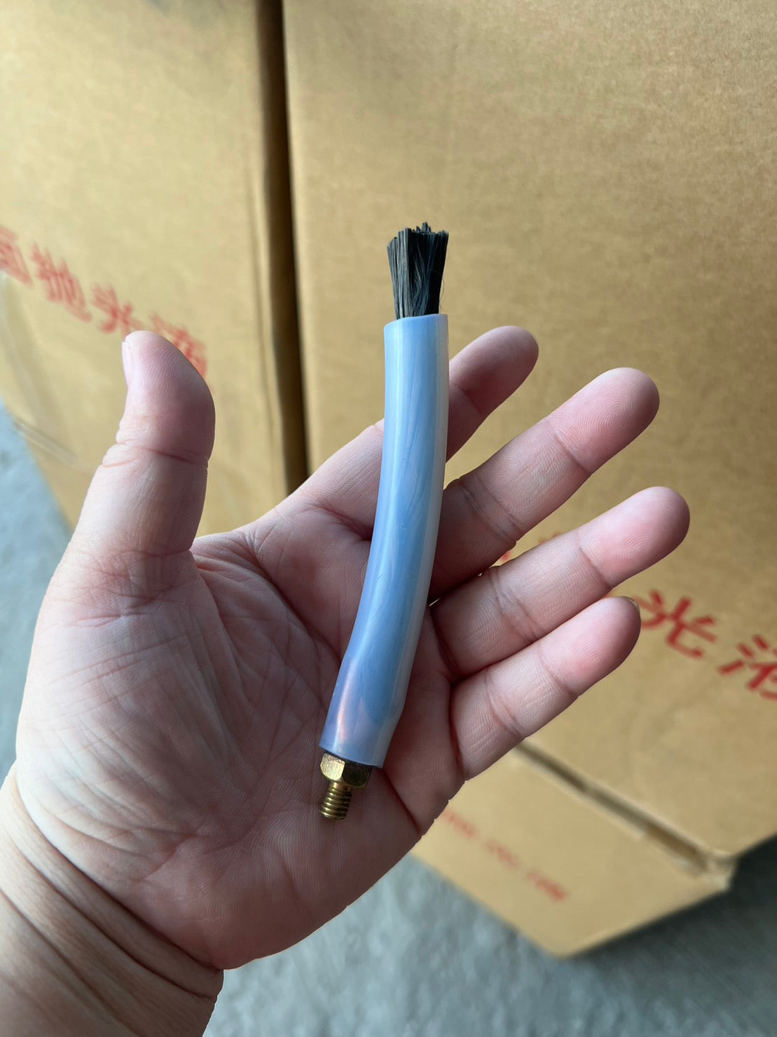 แปรงล้างรอยเชื่อม ขนาดหัวเกลียว M6 และ M10 ขนาดยาว 11 เซน ใช้กับเครื่องล้างรอยเชื่อมไฟฟ้า ทุกรุ่น (ราคา1ตัว)