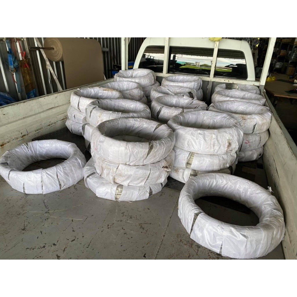 ลวดสแตนเลส ลวดม้วน ลวดเติม เกรด304 แบบม้วน 0.5 โล ขนาด 2.4 มิล