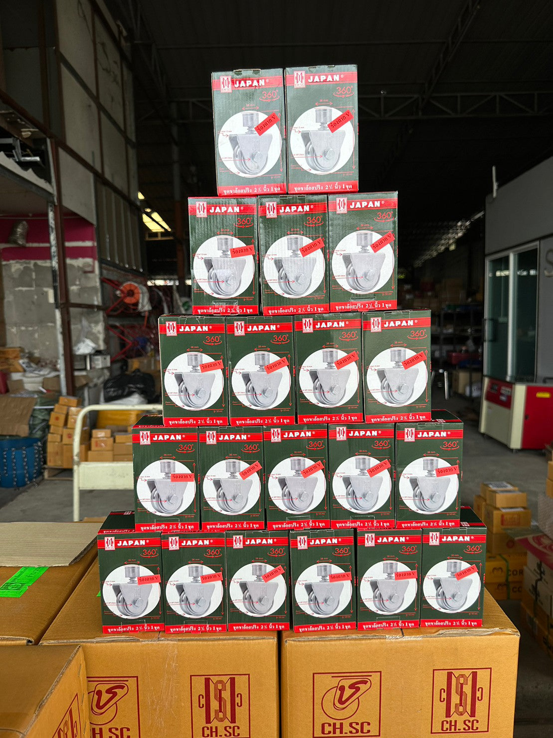 (ยกลัง 20ลูก) CH.SC ล้อสปริง ขาล้อหมุน 360 องศา เหล็กชุบกัลวาไนซ์ (ขนาด 2.5 นิ้ว ร่องฉาก) เหมาะสำหรับเดินบนฉาก 1-2 นิ้ว