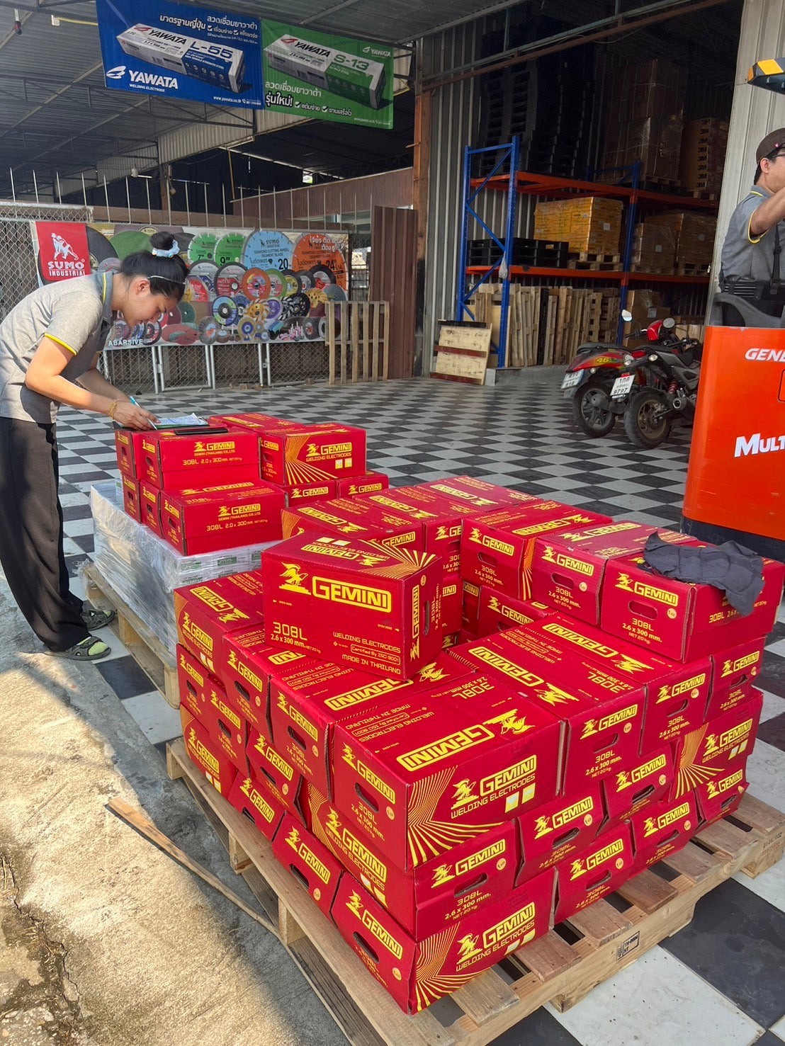 (ยกลัง20กิโล) GEMINI ลวดเชื่อม สแตนเลส 308L-16 ขนาด 2.6 มิล เจมินี่ ลวดเชื่อมไฟฟ้า ลวดเชื่อมธูป ใช้กับตู้เชื่อมไฟฟ้า