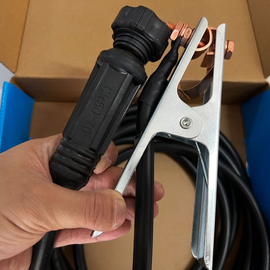 ชุดสายดินพร้อมใช้ สำหรับเครื่องเชื่อม สายไฟขนาด35 ยาว5เมตร ท้ายไทย คีมจับสายดินขนาด300แอมป์