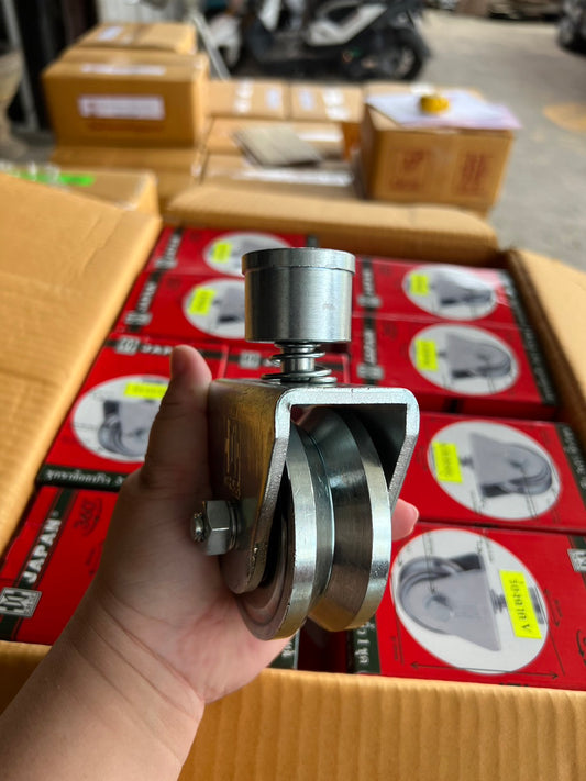 (ยกลัง 20ลูก) CH.SC ล้อสปริง ขาล้อหมุน 360 องศา เหล็กชุบกัลวาไนซ์ (ขนาด 3 นิ้ว ร่องฉาก) เหมาะสำหรับเดินบนฉาก 1-2 นิ้ว