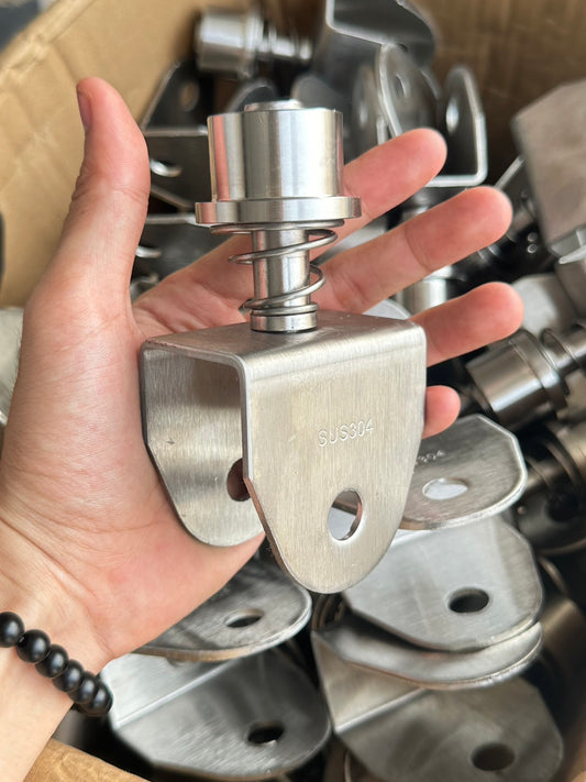 เฉพาะ ขาล้อหมุน 360องศา ขา ล้อสปริง สแตนเลสเกรด304 ขนาด 3นิ้ว  (เฉพาะขาล้อ ไม่มีนอต ไม่มีล้อ) ราคา 1 ตัว