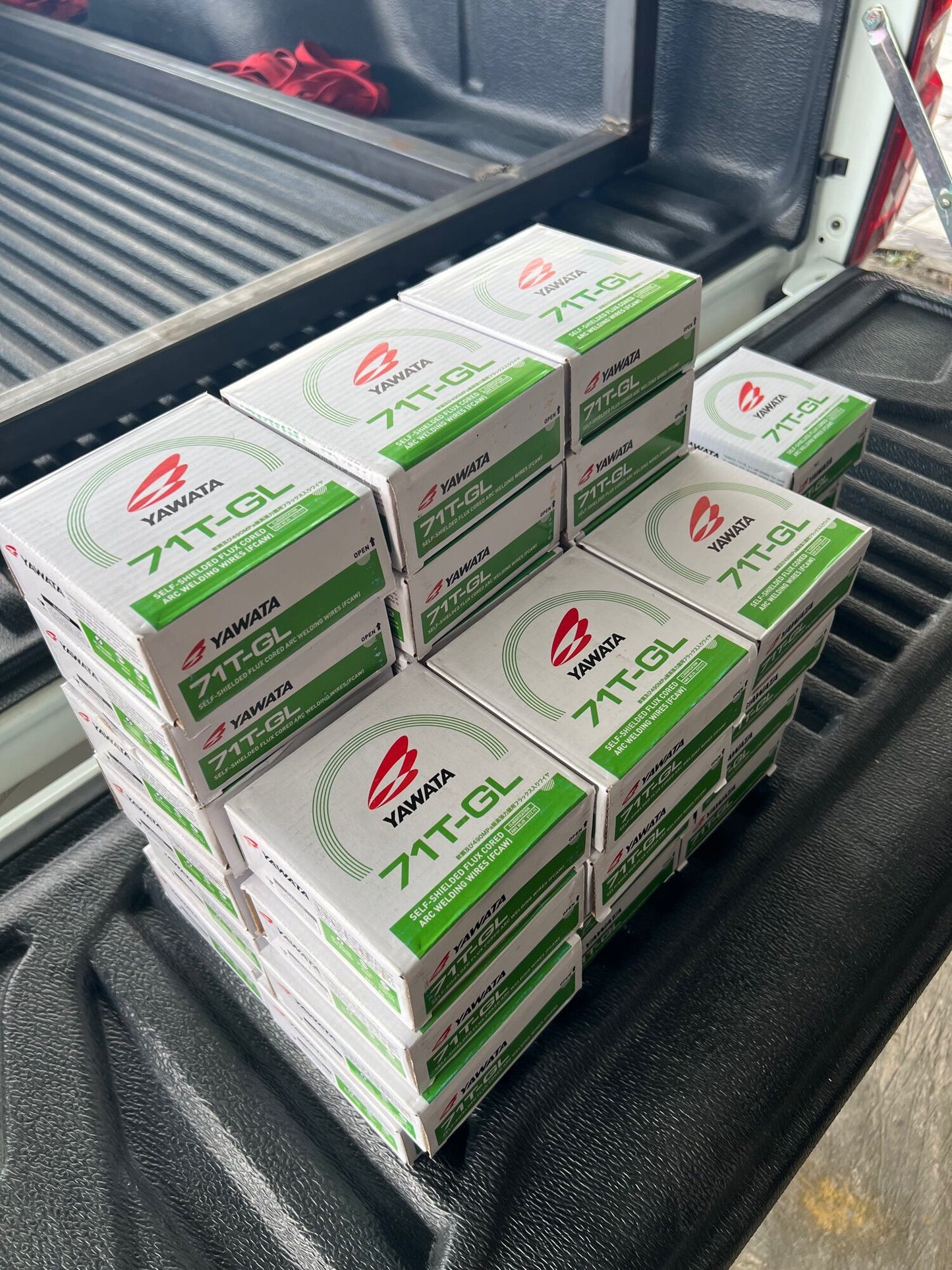 YAWATA Flux core ลวดเชื่อม ยาวาต้า ฟลักซ์คอร์ ไม่ใช้แก๊ส รุ่น 71T-GL ขนาด 0.8 (ม้วนละ 1 กิโล) ลวดเชื่อมเหล็กเหนียว รวมVAT