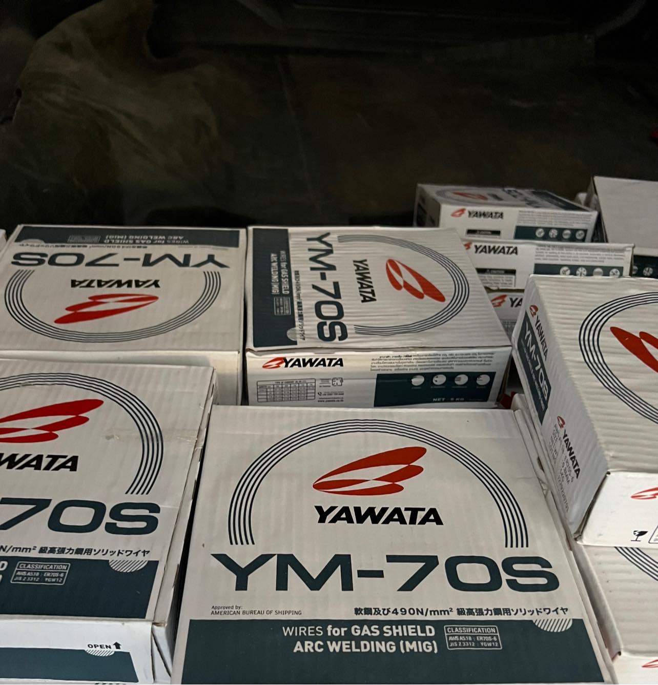 YAWATA ยาวาต้า ลวดเชื่อมมิก CO2 MIG รุ่น YM-70S ขนาด 0.8 มิล (ม้วนละ 5 กิโล) อาร์กนิ่ม สะเก็ดไฟน้อย แนวเชื่อมสวย