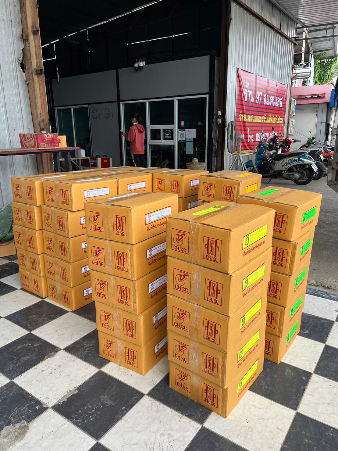 CH.SC ล้อสปริง ล้อประตู หมุน 360 องศา สปริง ขนาด 3 นิ้ว  ล้อประตูโค้ง บานโค้ง บานเฟี๊ยม บานเลื่อน
